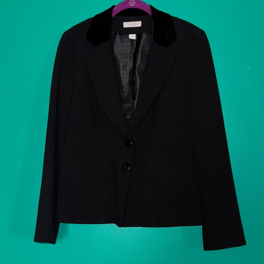 🖤🐼🐧👓Dressbarn Black Blazer with Velvet Collar